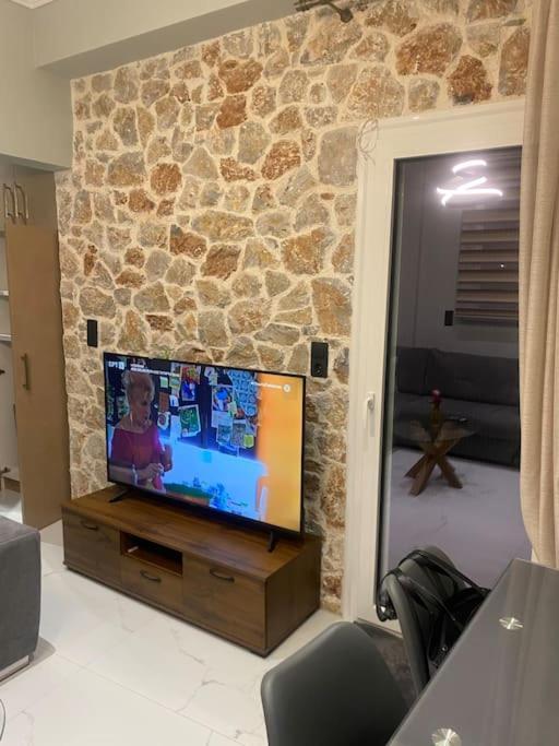 Ferienwohnung Stone House 48 M Acharnes Exterior foto